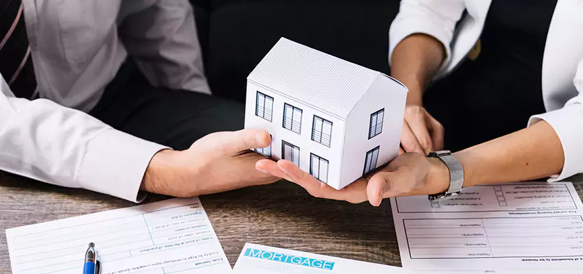 How We Determine Your Sell House for Cash Offer in Hempstead, New York?