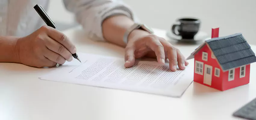 How We Calculate Your Sell House in Foreclosure Offer in Hempstead, New York?