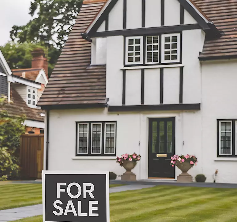 The Top-Rated Buyer to Sell House Off Market in Hempstead, NY